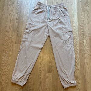 Vuori Scout Jogger Pants Women’s Size Small Performance Cargo Joggers